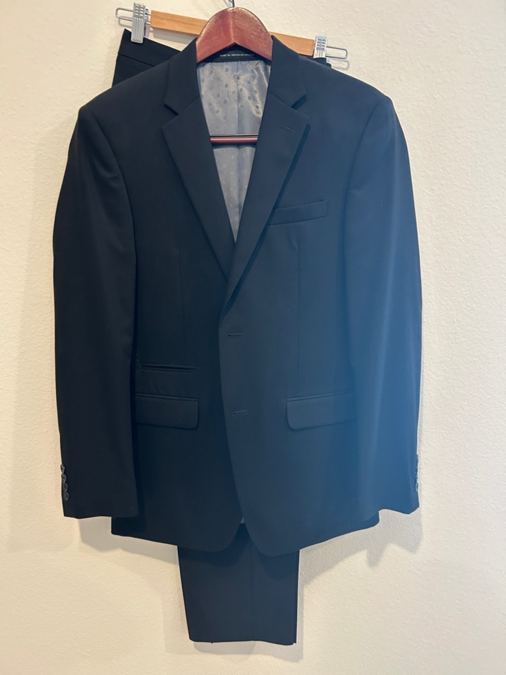 Perry Ellis Black Men's Two-Piece Suit Blazer and Trousers